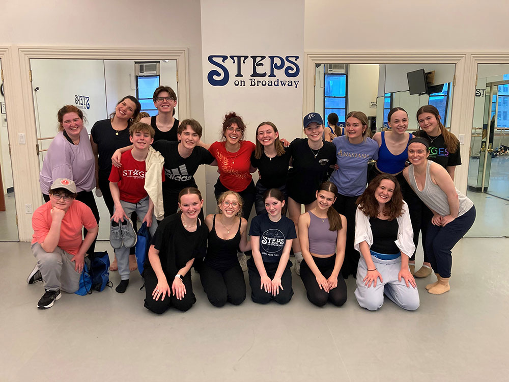 Group dance class visit from Bob Rogers Travel-Stages St. Louis with Rebecca Frazier 4/12/25