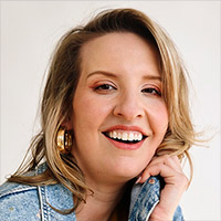 Headshot: Elyn Collier