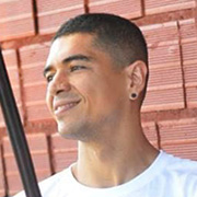 Headshot: Leandro da Silva headshot
