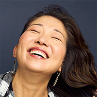 Headshot: Lainie Sakakura