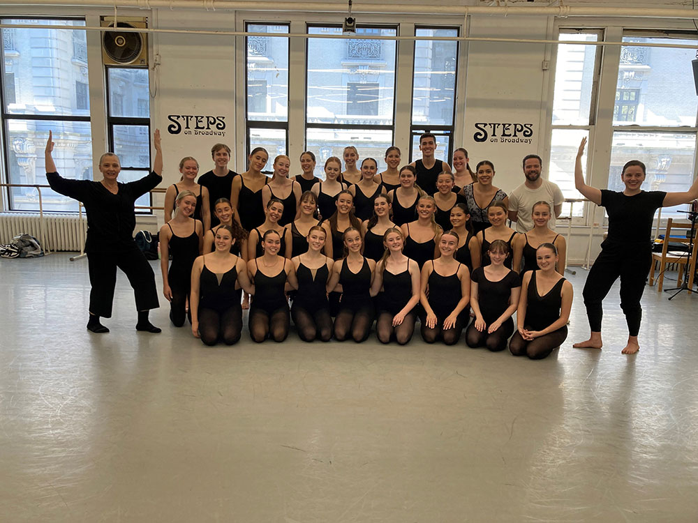 group dance class visit from Travel Gang Tours-Hunter School of Performing Arts with JoLea Maffei & Jeremy Smith 4/18/25
