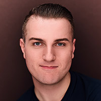 Headshot: Andrew Winans